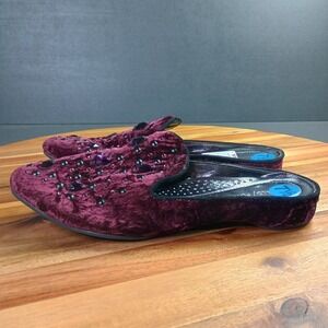 Donald Pliner BAZSP Studded Embellished Currant Crushed Velvet‎ Flat Mules 7.5